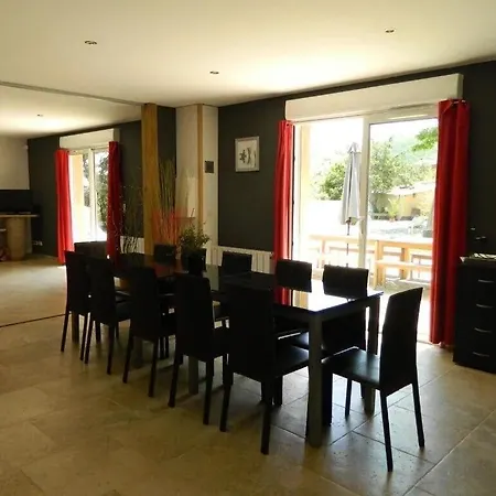 Cevennes De Plein Pied Confort Avec Piscine Privative 12 Pers Holiday home