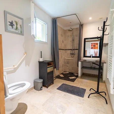 Feriehus Cevennes De Plein Pied Confort Avec Piscine Privative 12 Pers