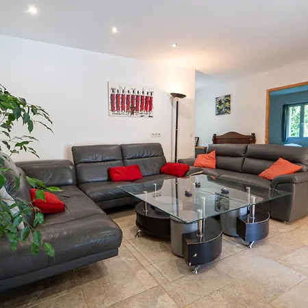Cevennes De Plein Pied Confort Avec Piscine Privative 12 Pers Feriehus *